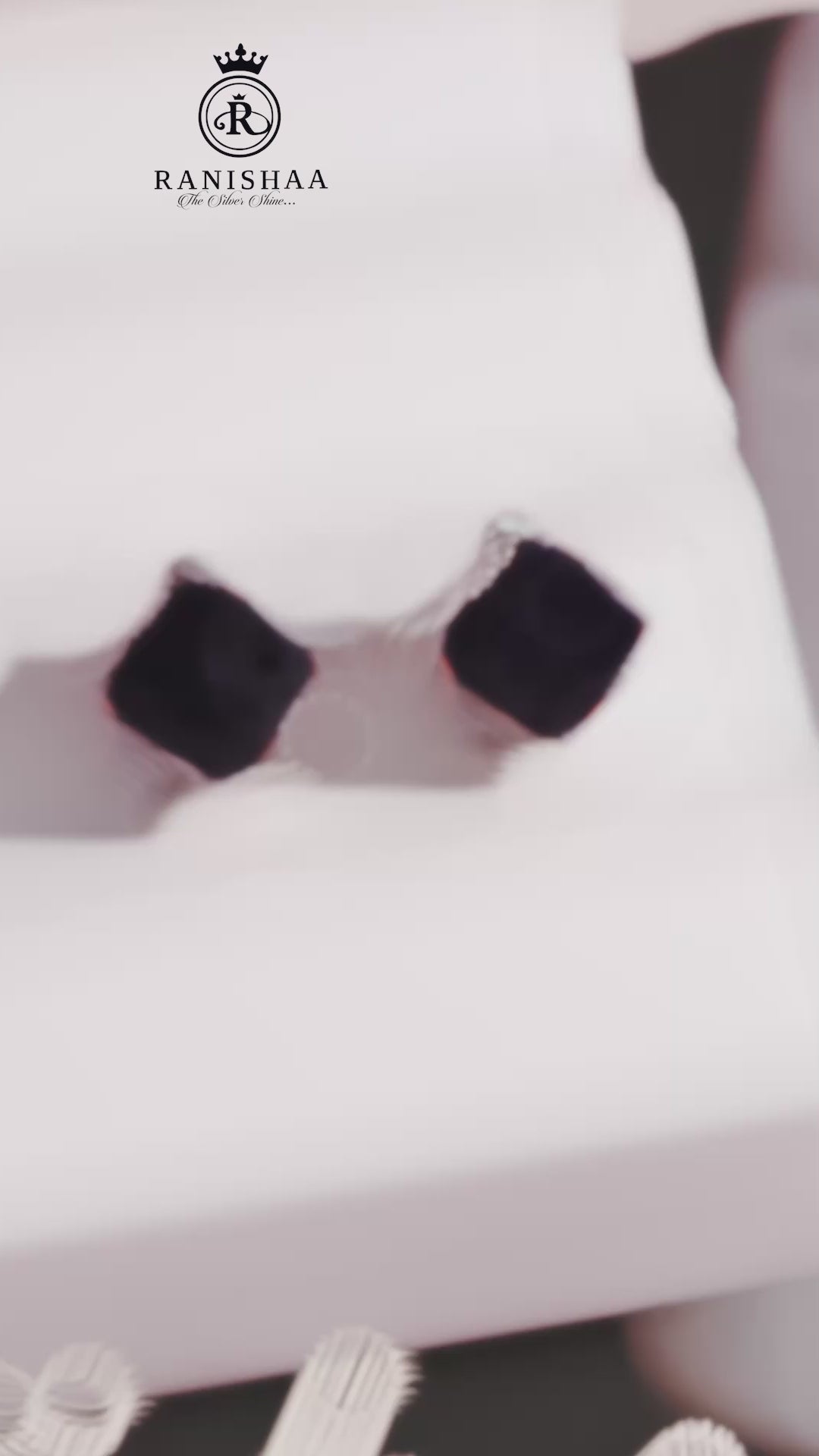 Load and play video in Gallery viewer, DILKASH EARRINGS
