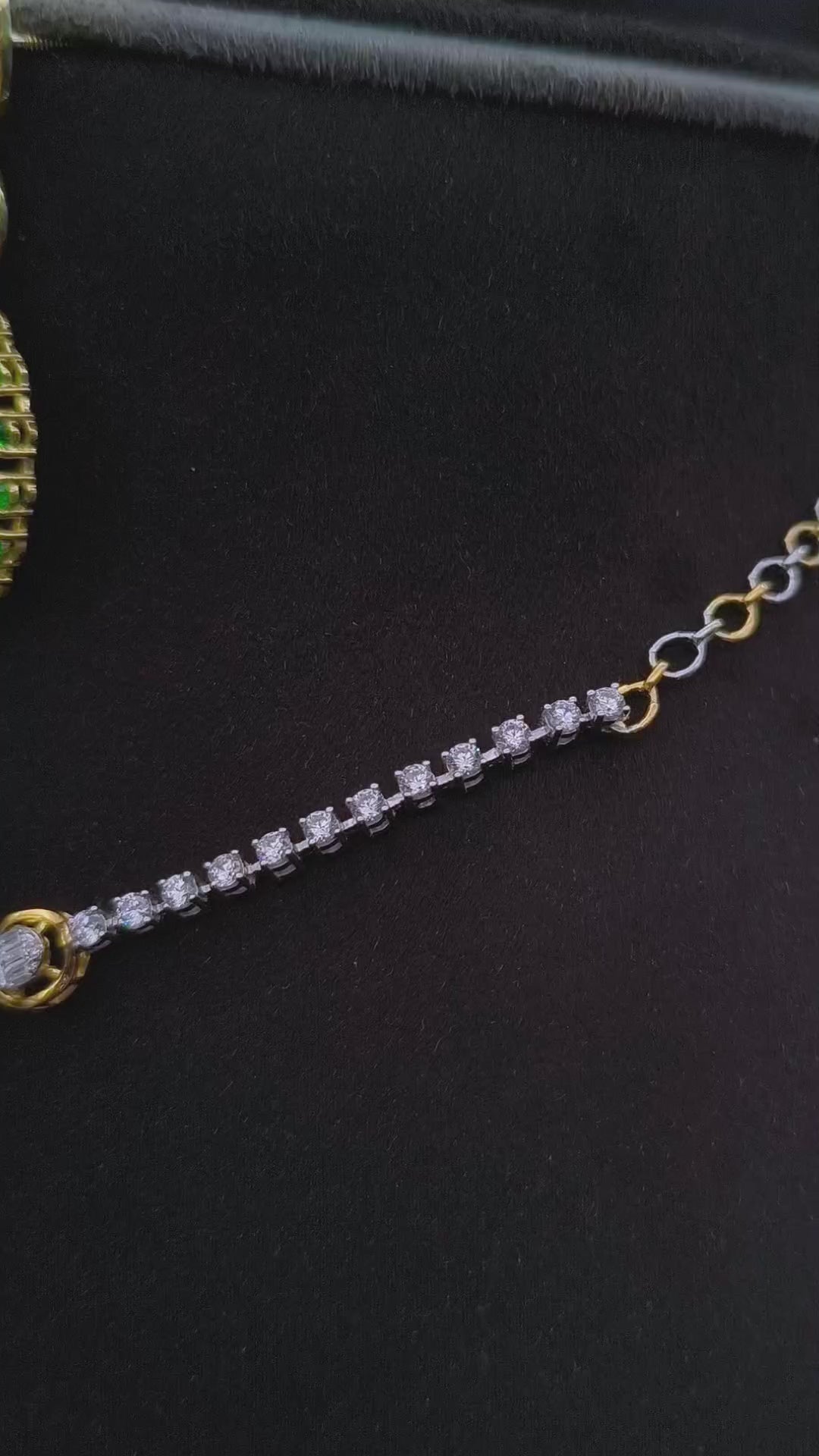 Load and play video in Gallery viewer, DILKASH NECKLACE
