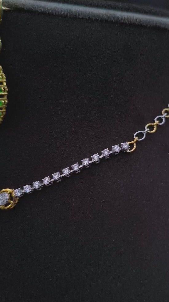 Load and play video in Gallery viewer, DILKASH NECKLACE
