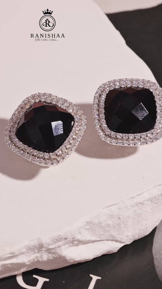Load and play video in Gallery viewer, DILKASH EARRINGS
