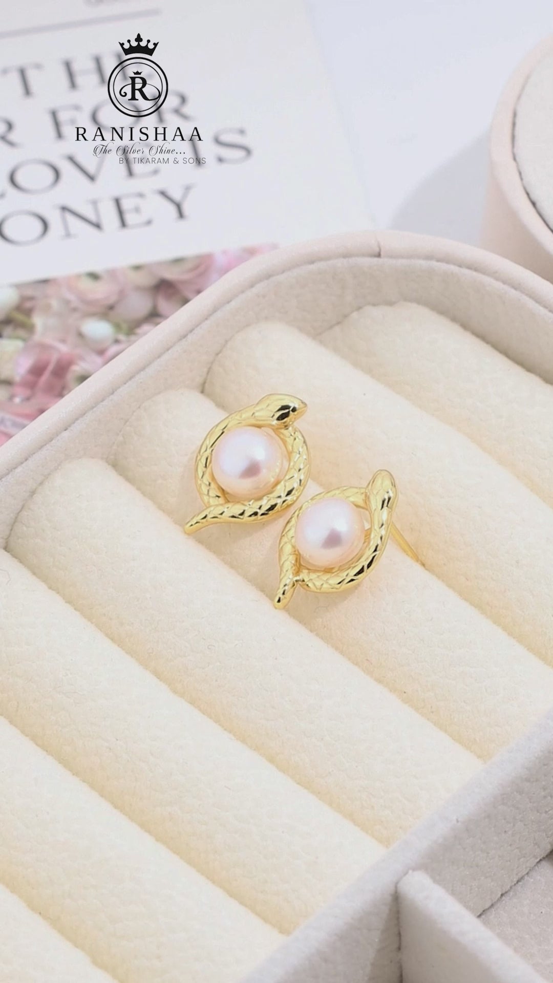 Load and play video in Gallery viewer, GOLDEN SERPENT STUD EARRINGS

