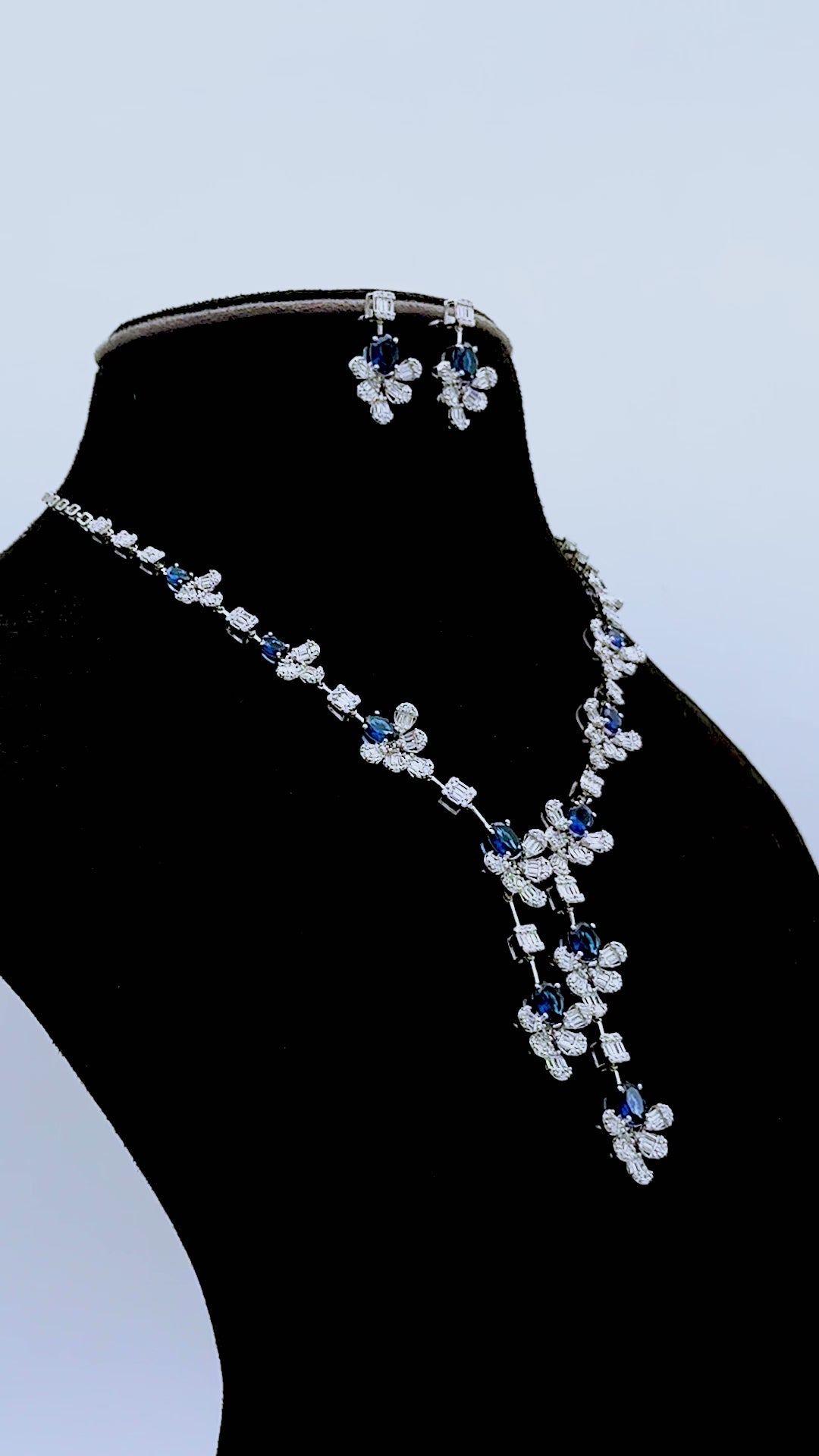 Load and play video in Gallery viewer, DILKASH NECKLACE
