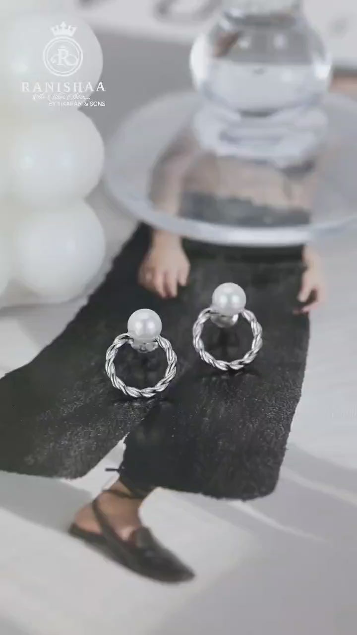 Load and play video in Gallery viewer, AAFREEN EARRINGS (STYLE 20490)
