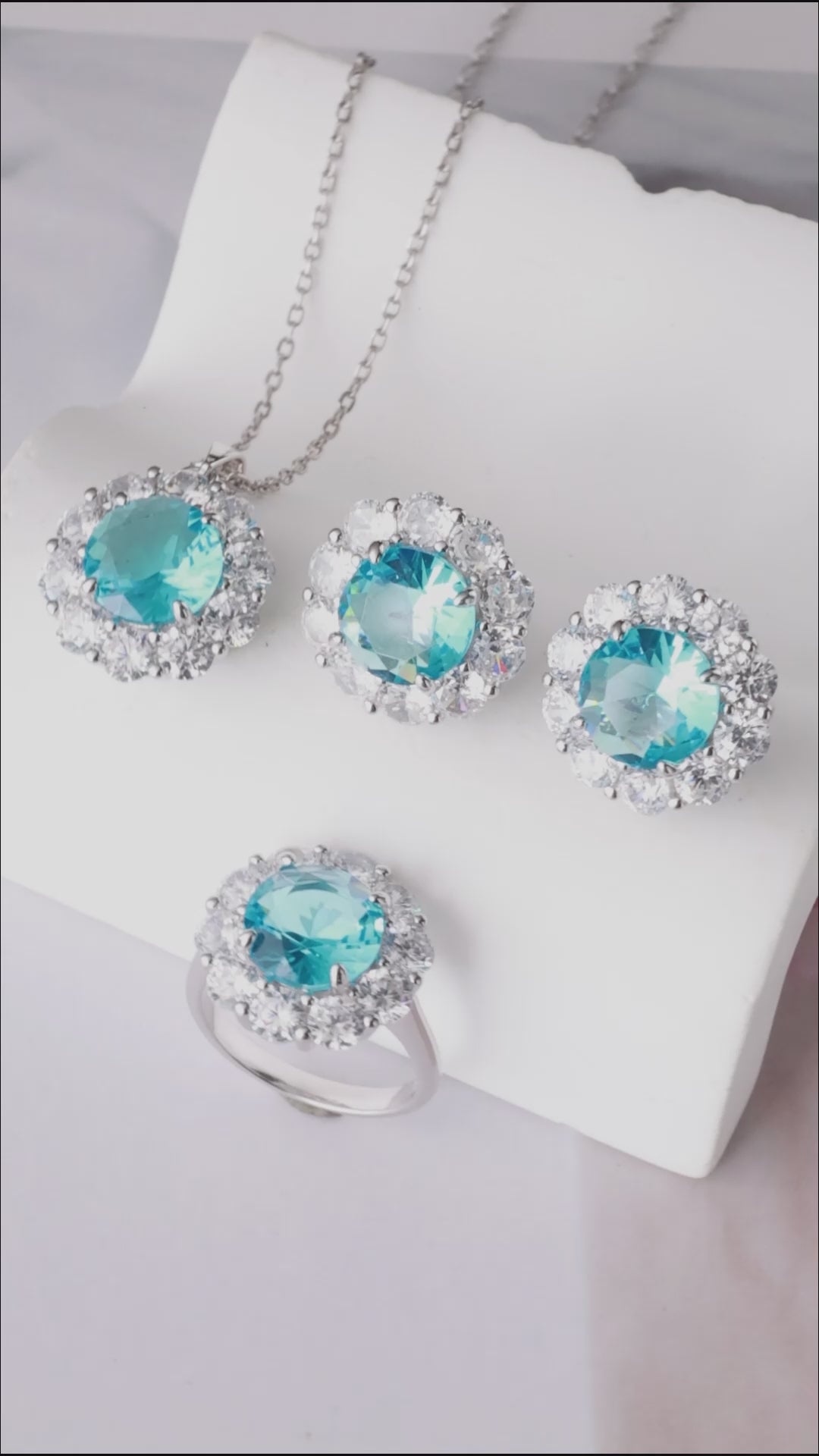 Load and play video in Gallery viewer, AQUA ROYAL HALO PENDANT SET
