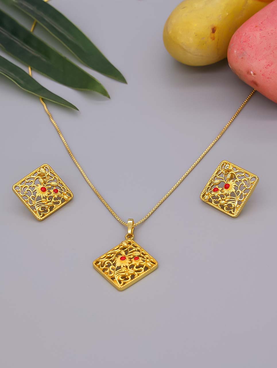 Load image into Gallery viewer, PENDANT SET (STYLE 369)
