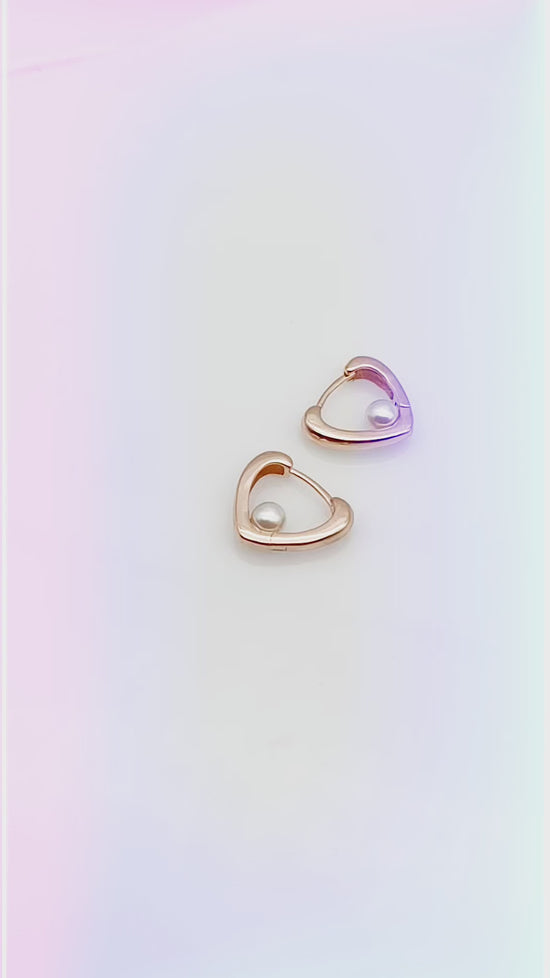 Load and play video in Gallery viewer, AAFREEN EARRINGS (STYLE 8400)
