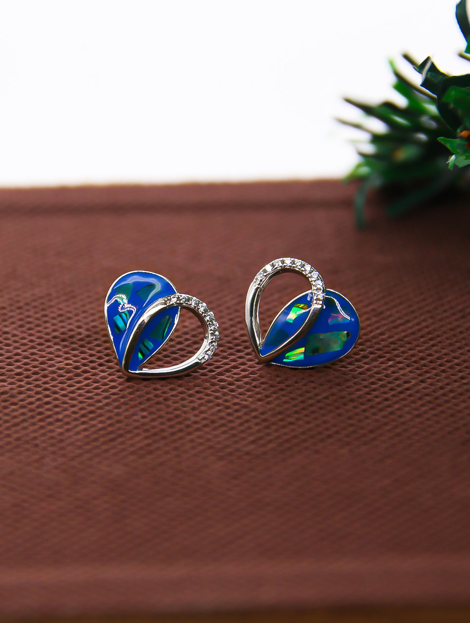 Load image into Gallery viewer, EARRINGS (STYLE 5587)
