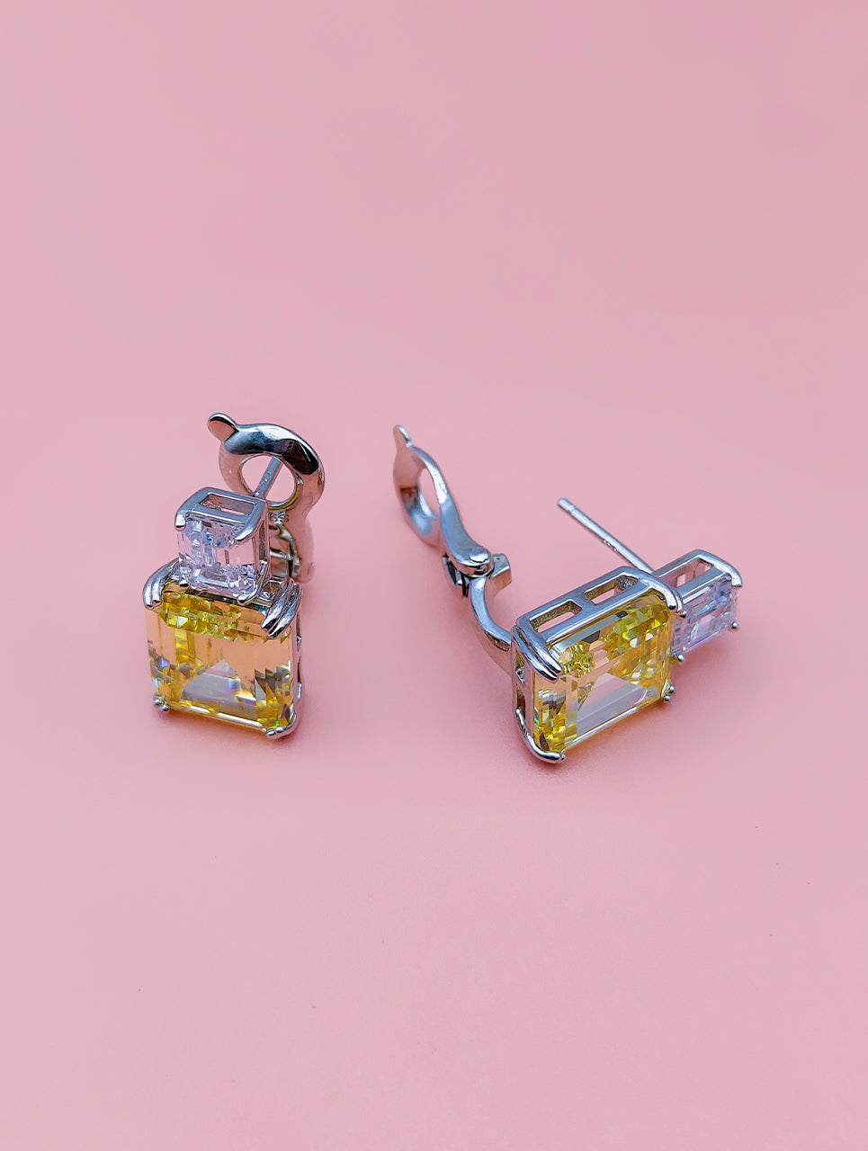 Load image into Gallery viewer, DILKASH EARRINGS (STYLE 6227)
