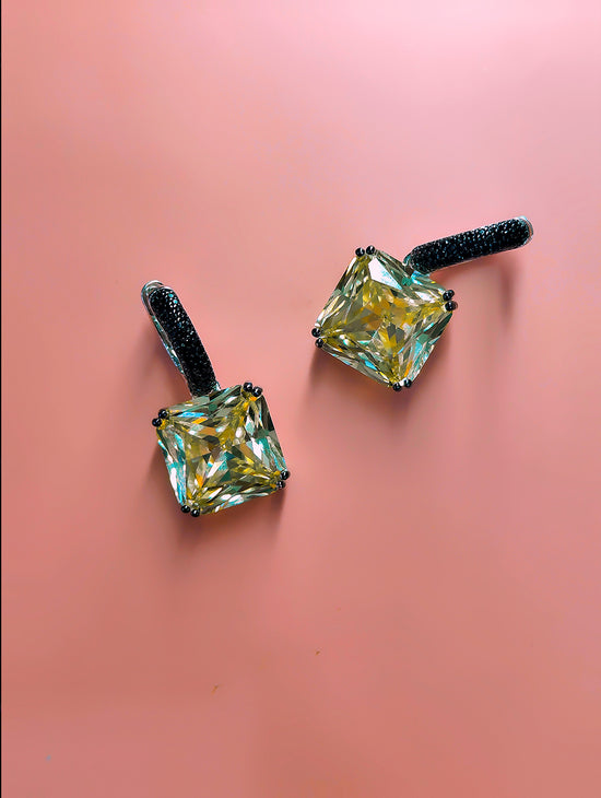 Load image into Gallery viewer, DILKASH EARRINGS (STYLE 6212)
