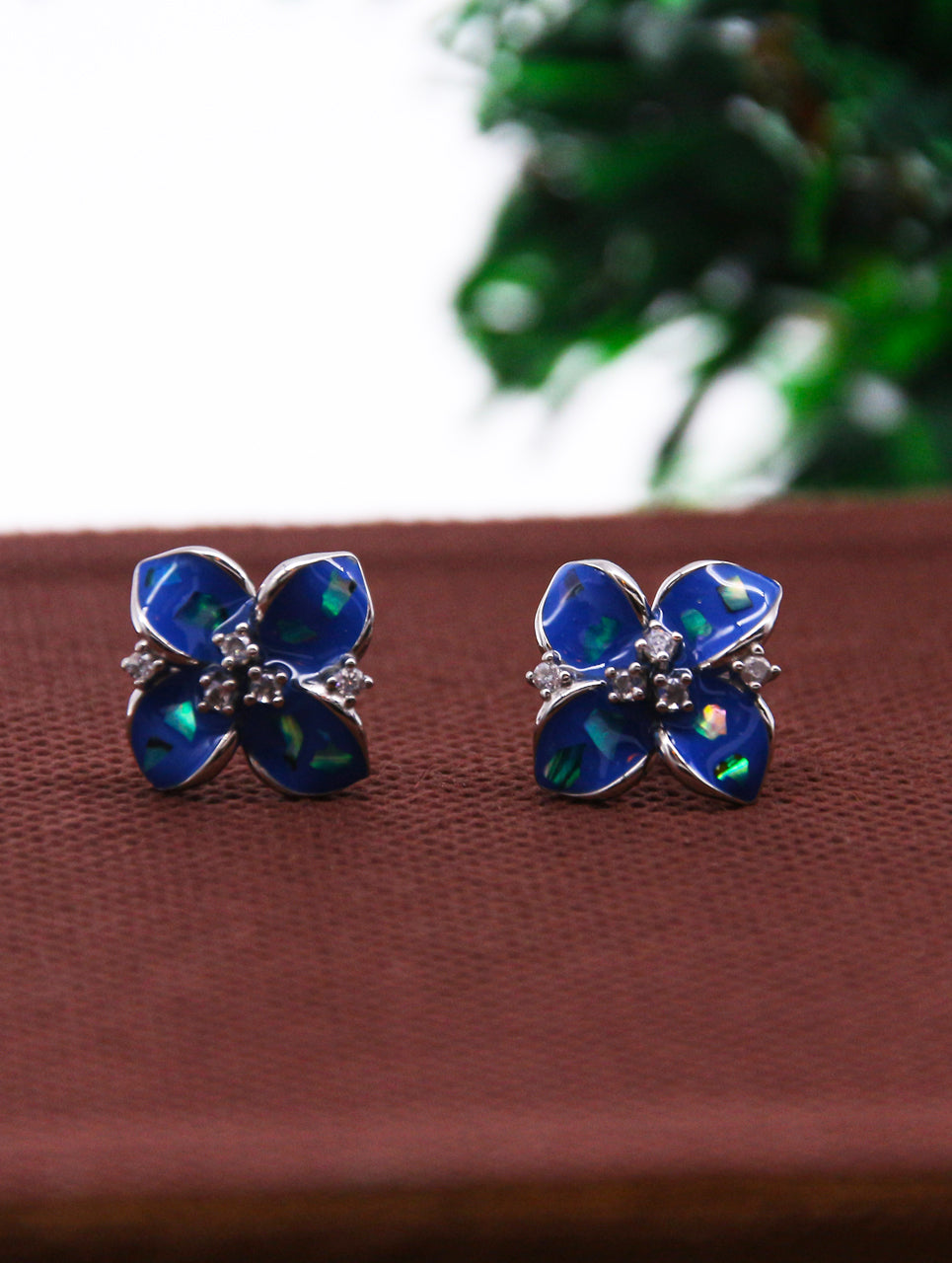 Load image into Gallery viewer, EARRINGS (STYLE 5580)
