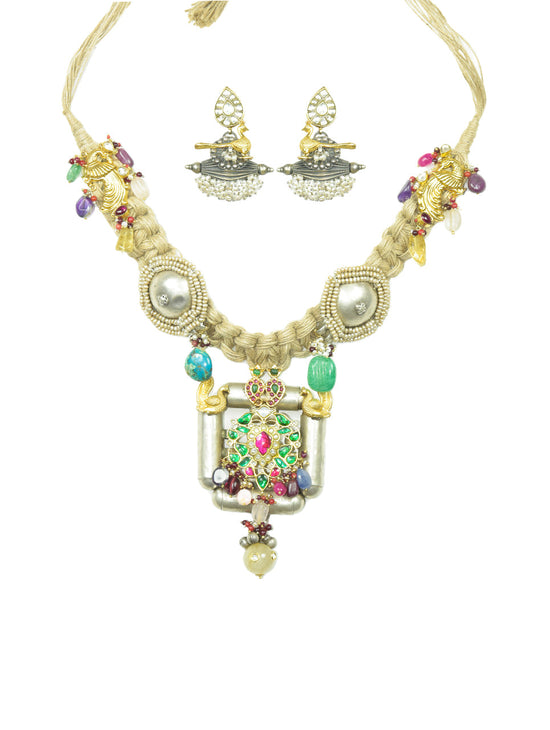 Load image into Gallery viewer, NAZAKAT NECKLACE (STYLE 395)
