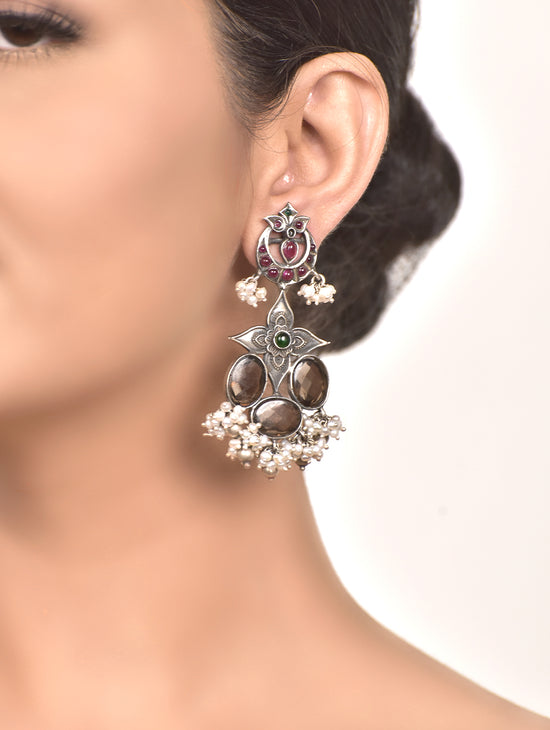Load image into Gallery viewer, DILKASH EARRINGS (STYLE 1072)
