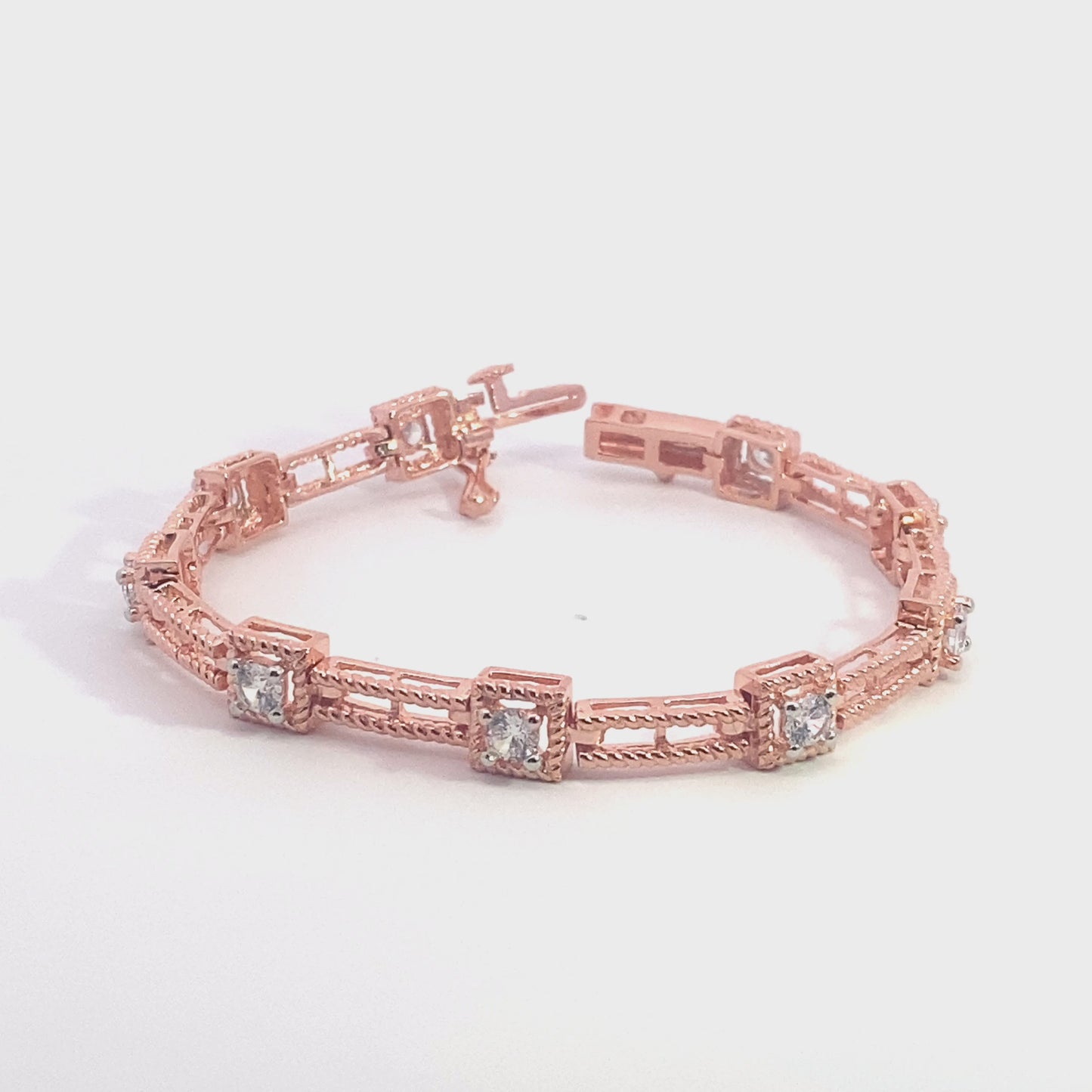 Load and play video in Gallery viewer, AAFREEN BRACELET (STYLE 5382)
