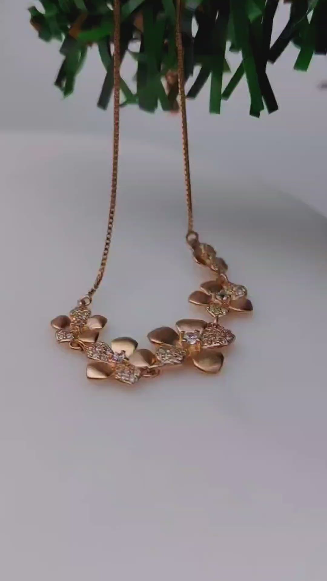 Load and play video in Gallery viewer, AAFREEN BRACELET (STYLE 5240)
