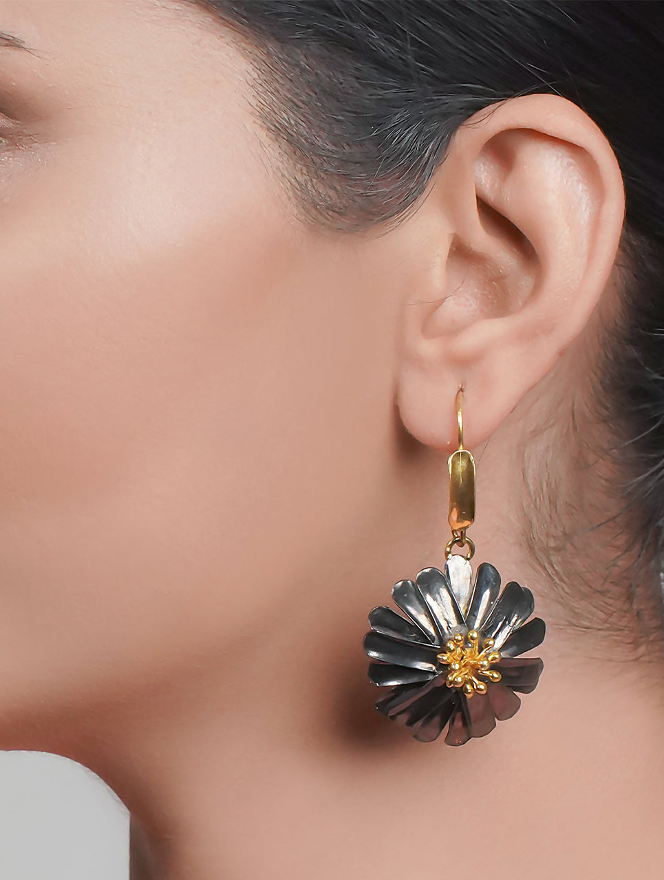 Load image into Gallery viewer, NAYAB EARRINGS (STYLE 934)
