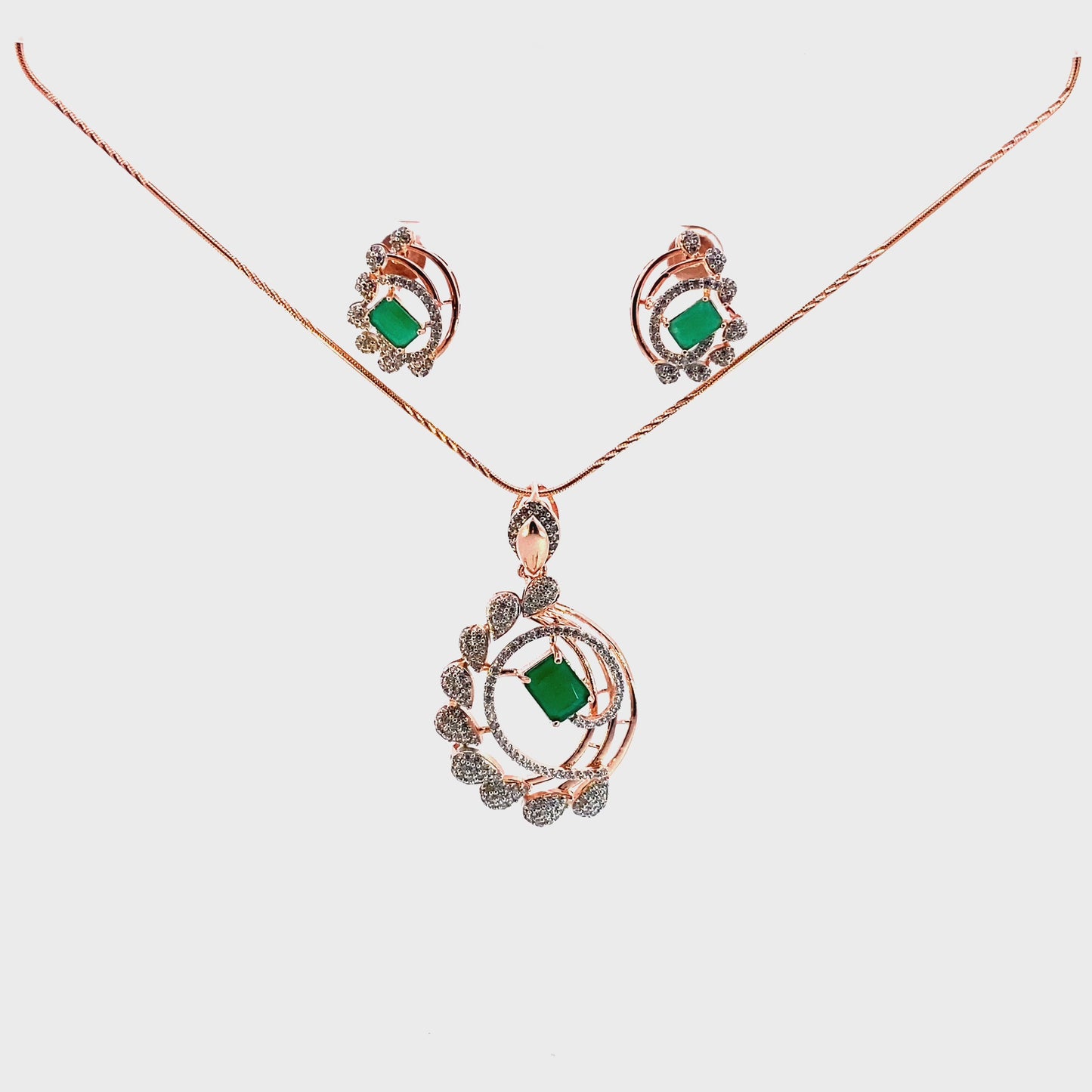 Load and play video in Gallery viewer, PENDANT SET (STYLE 4610)
